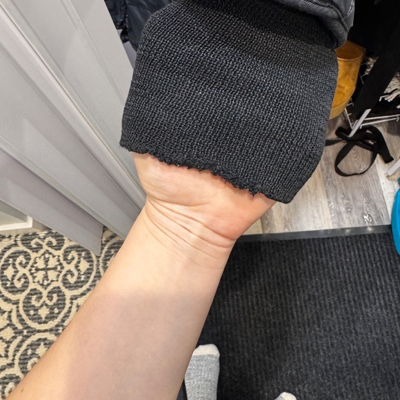 Sold elsewhere . Not available - Picture 6 of 6